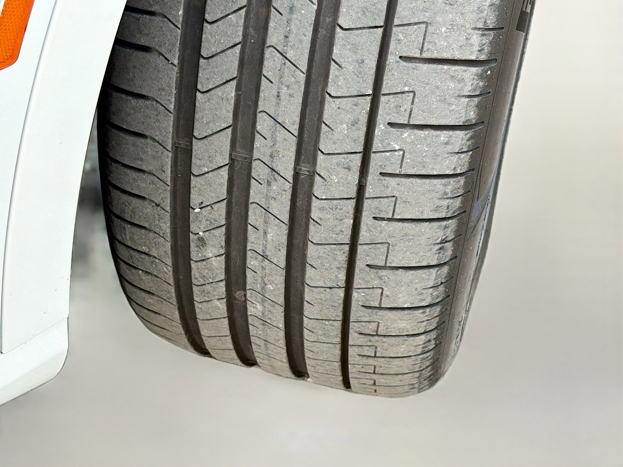 Used 2025 BMW X7 xDrive40i w/ Premium Package image 46