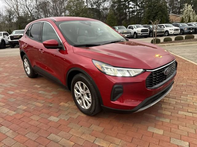 Used 2023 Ford Escape Active w/ Tech Pack #2 image 19