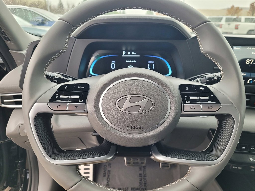 New 2025 Hyundai Elantra Sport image 12