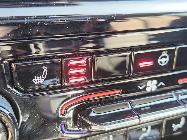 Used 2022 Jeep Grand Cherokee Limited 4xe image 25