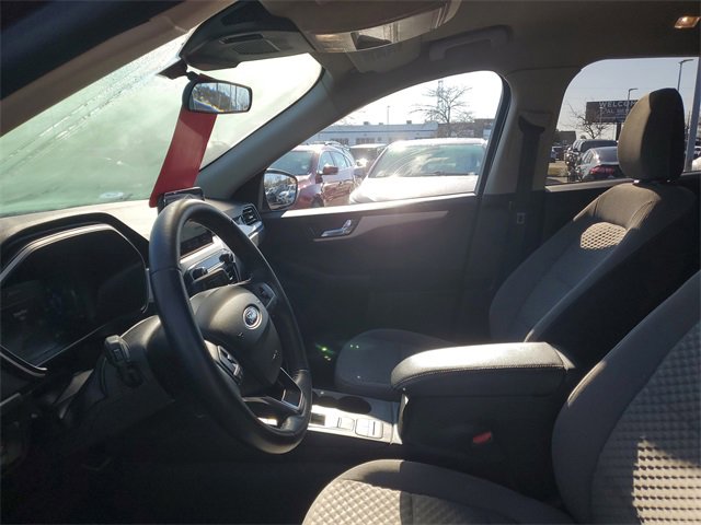 Used 2020 Ford Escape SE Sport image 11