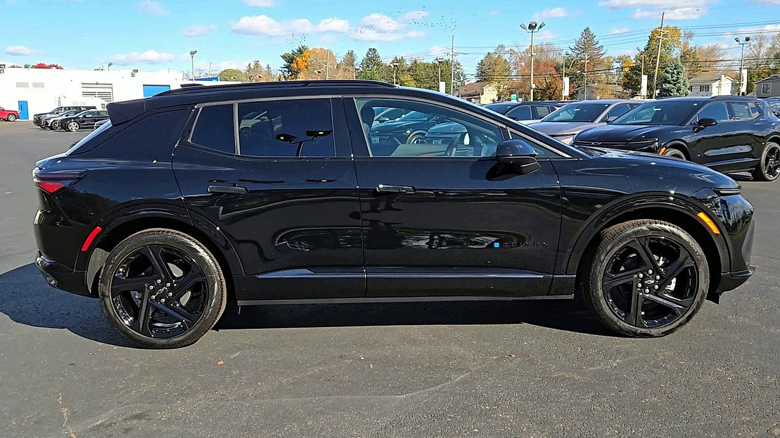 New 2026 Chevrolet Equinox EV RS image 5