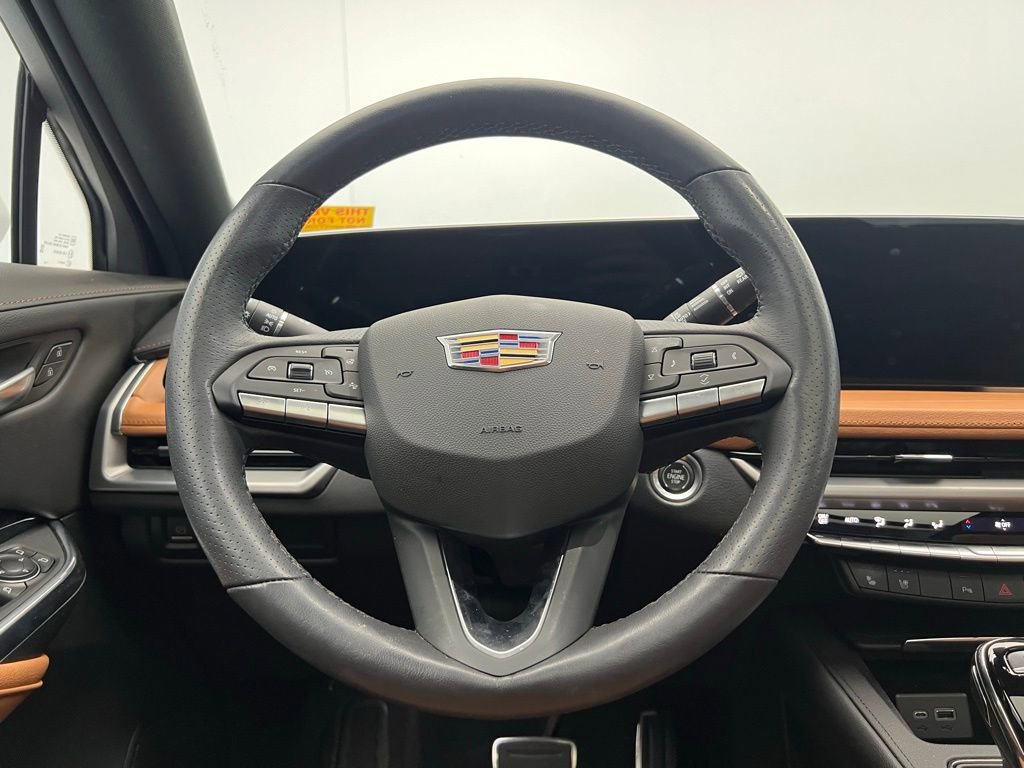 Used 2024 Cadillac XT4 Sport image 17