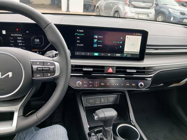 New 2026 Kia K5 EX image 32