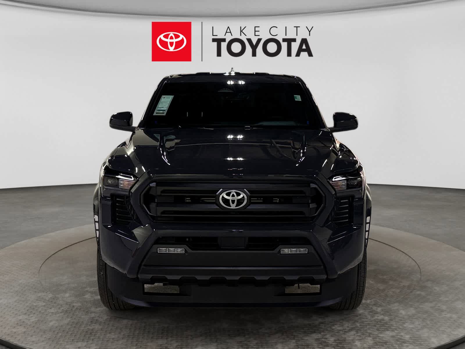 Used 2025 Toyota Tacoma SR5 RWD image 14