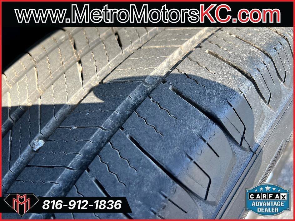 Used 2010 Chevrolet Equinox LS FWD image 14