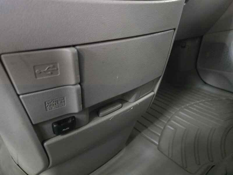 Used 2016 Honda Odyssey EX image 24