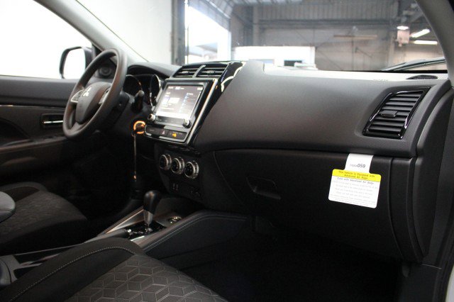 New 2026 Mitsubishi Outlander Sport ES image 17