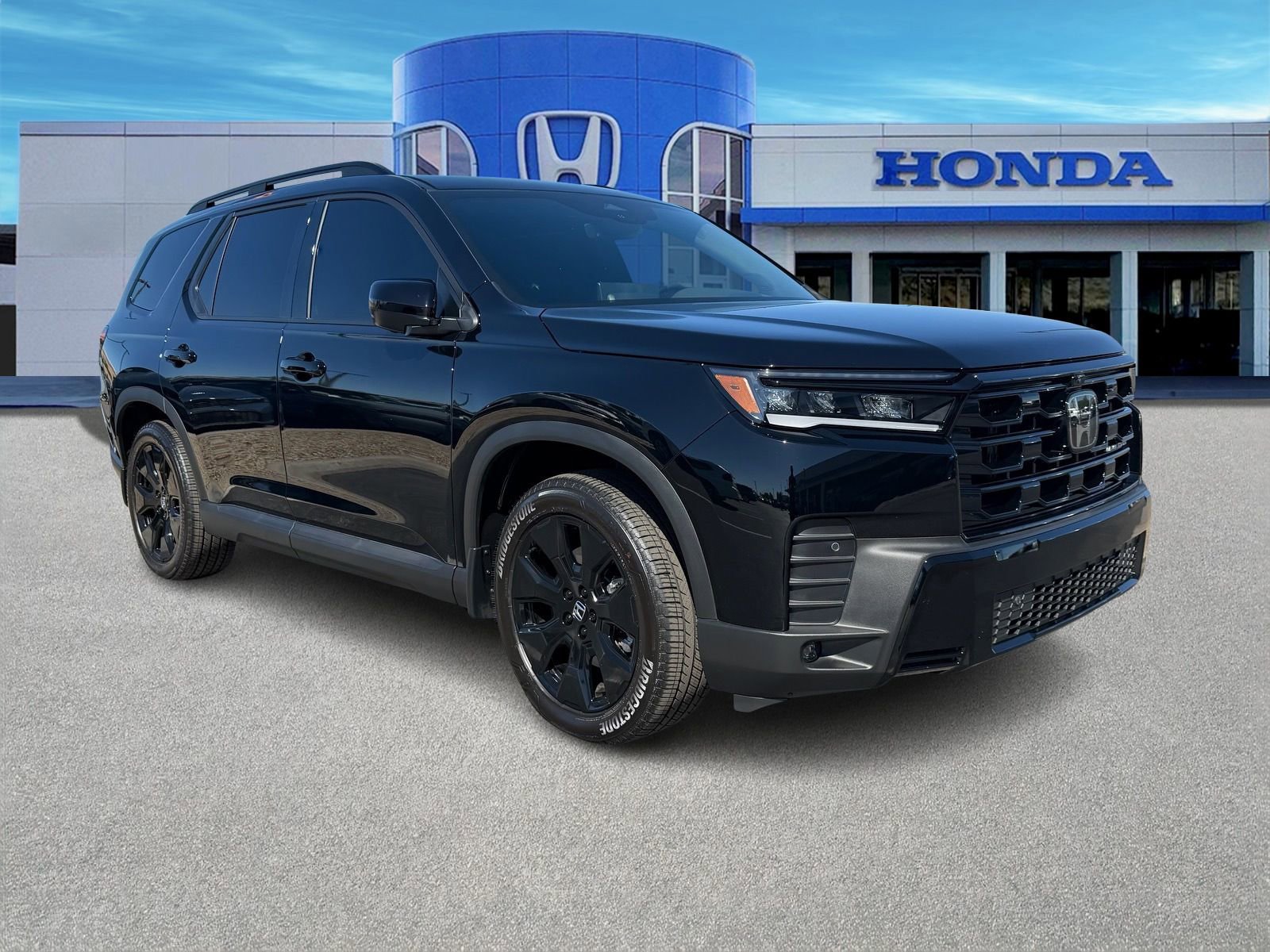 New 2026 Honda Pilot Black Edition image 8
