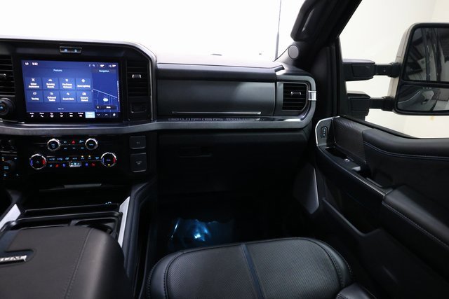 Used 2025 Ford F250 Platinum image 87