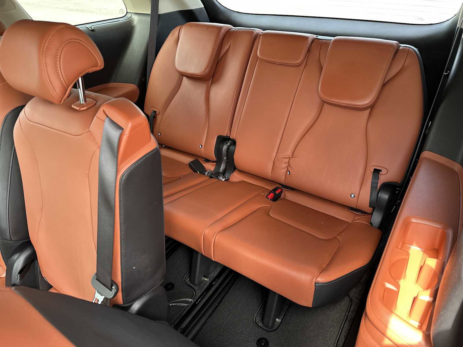 Used 2024 Kia Carnival SX image 17