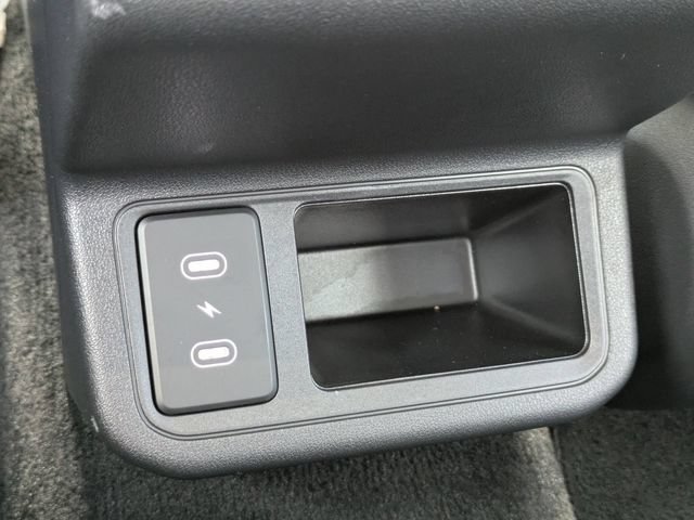 Used 2025 Kia K4 FWD image 14