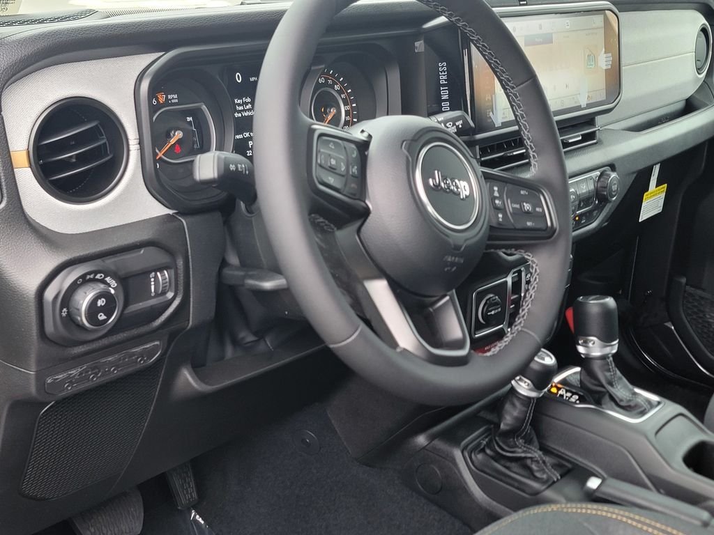 New 2026 Jeep Gladiator Sport AWD/4WD image 7