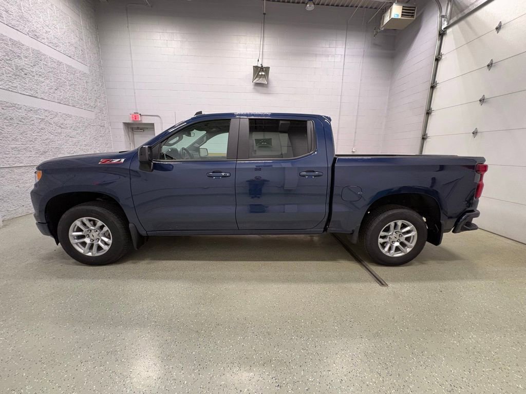 Used 2022 Chevrolet Silverado 1500 RST AWD/4WD image 8