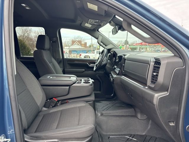 Used 2024 Chevrolet Silverado 2500 LT w/ All Star Edition image 9