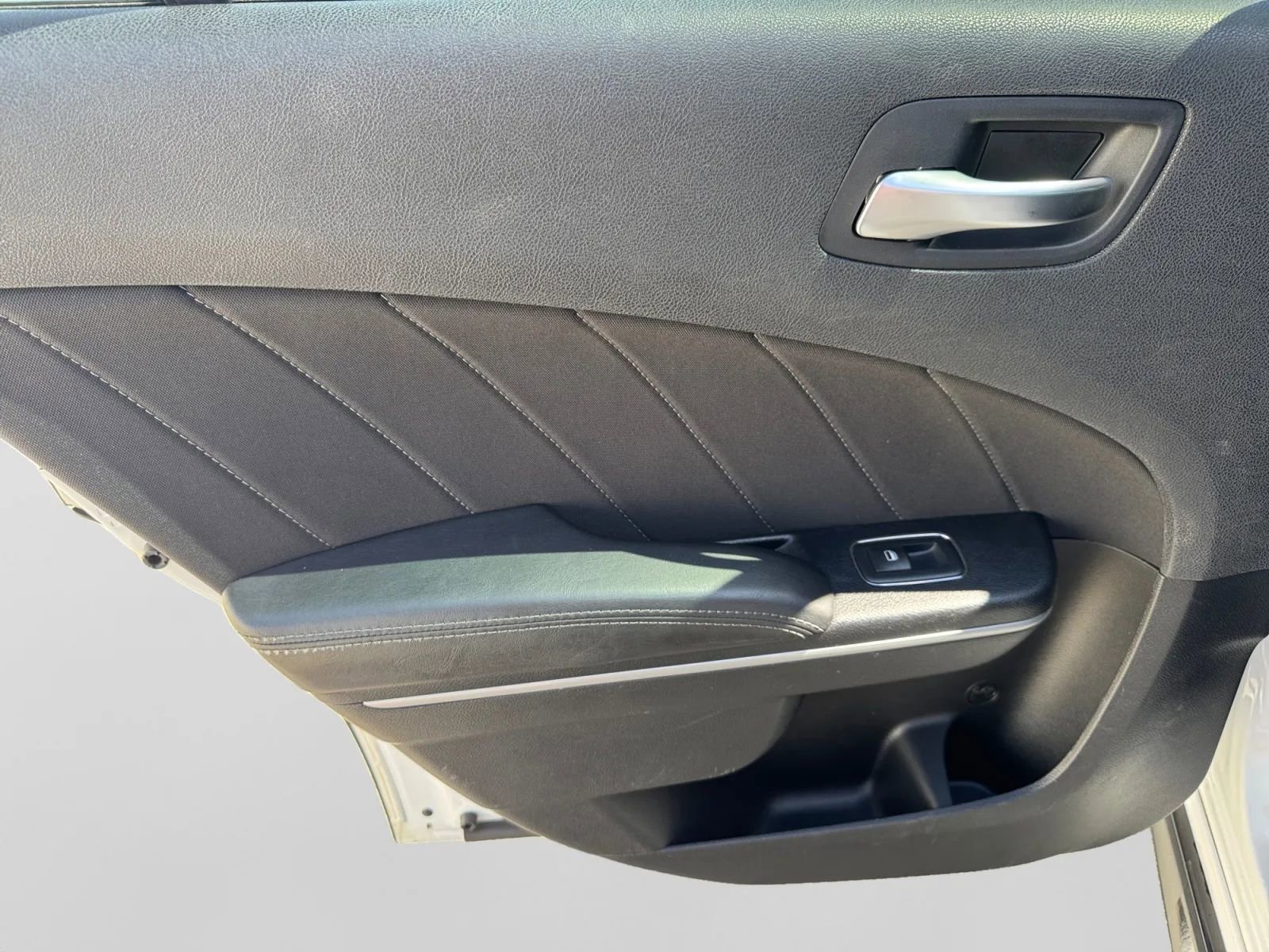 Used 2020 Dodge Charger Scat Pack image 25