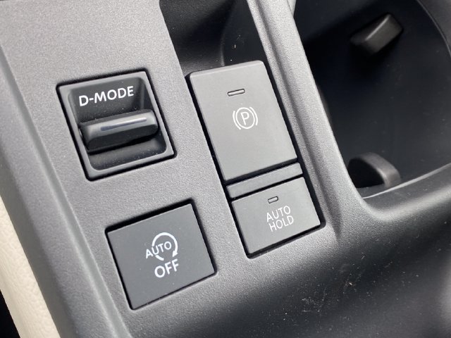 New 2026 Nissan Sentra SL w/ Floor Mat Package FWD image 18