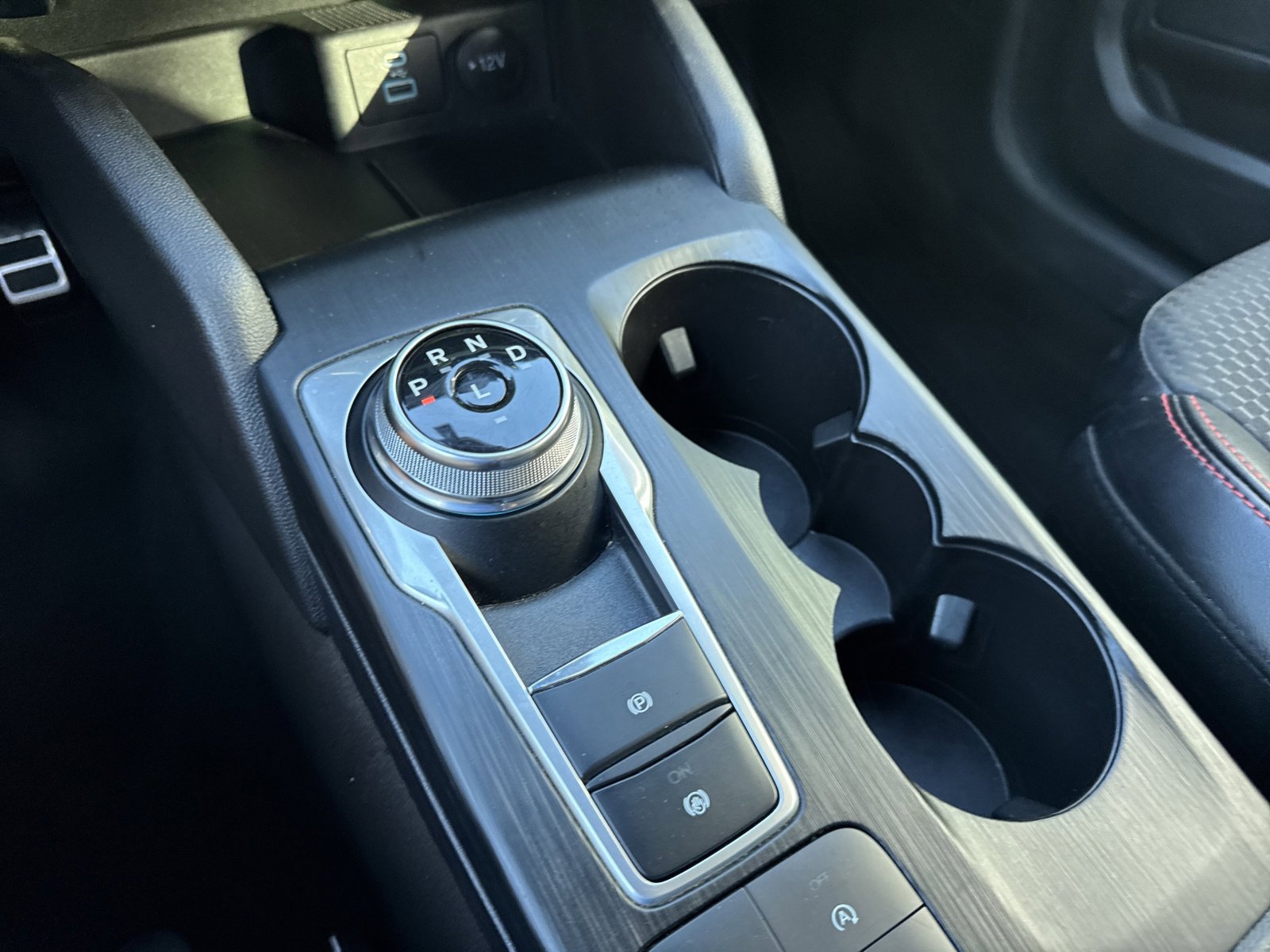 Used 2023 Ford Escape ST-Line image 24