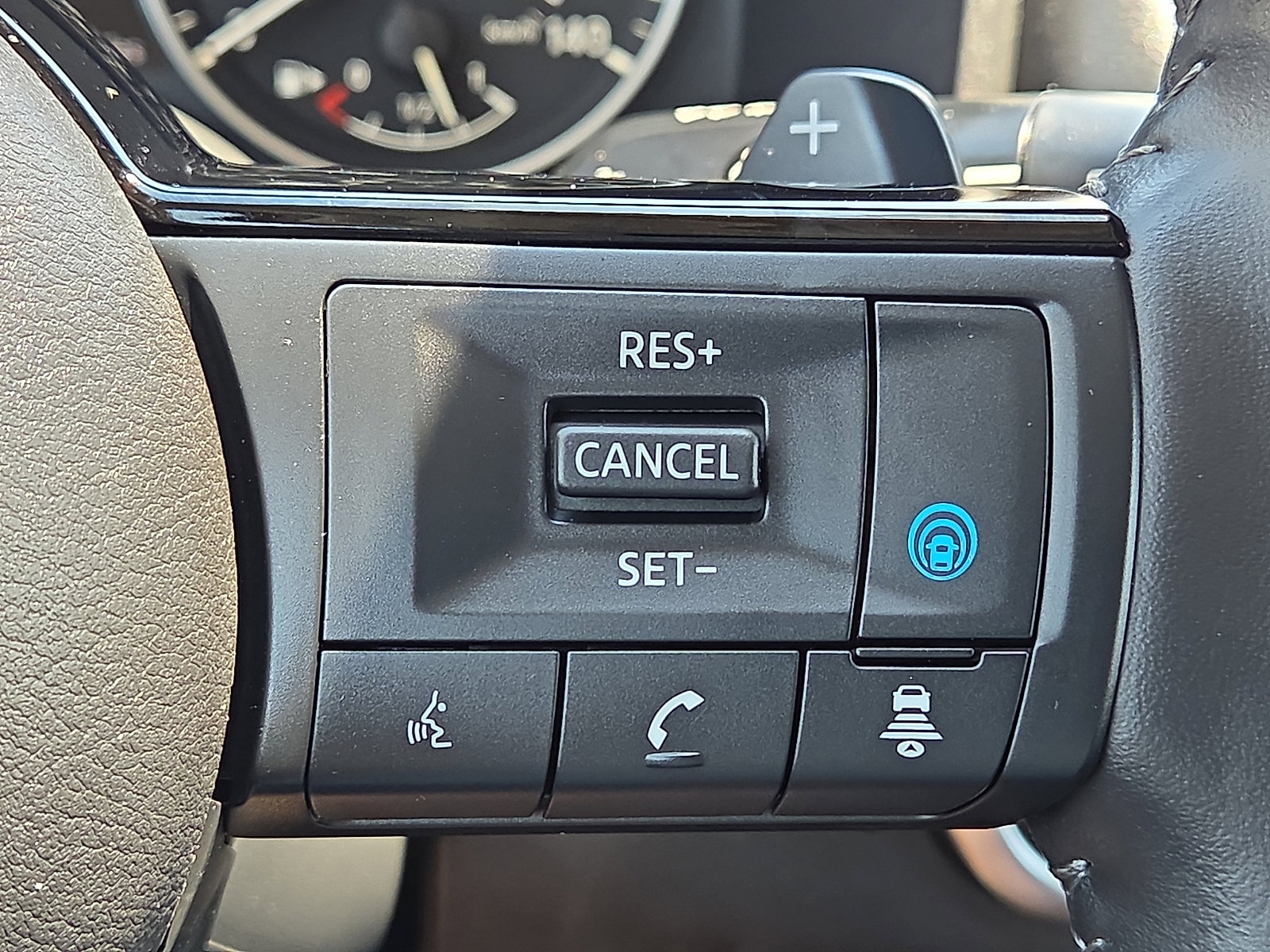 Used 2023 Nissan Rogue SV w/ SV Premium B Package FWD image 22
