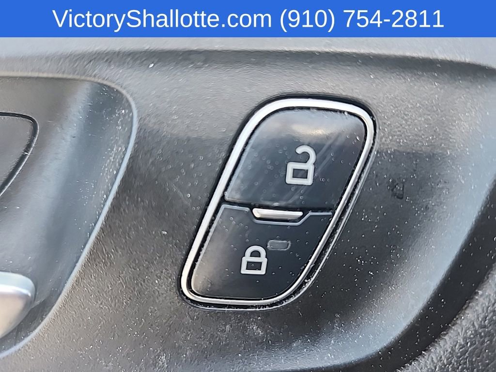 Used 2018 Ford Escape SE w/ SE Sync 3 Package image 19