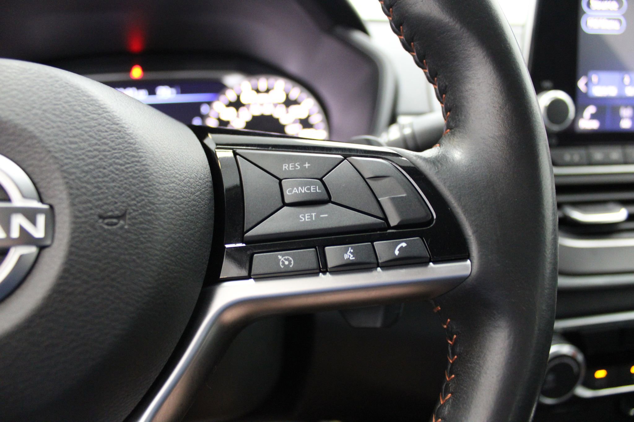 Used 2023 Nissan Altima 2.5 SR image 33