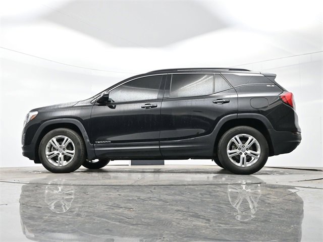 Used 2020 GMC Terrain SLE w/ Driver Convenience Package image 12
