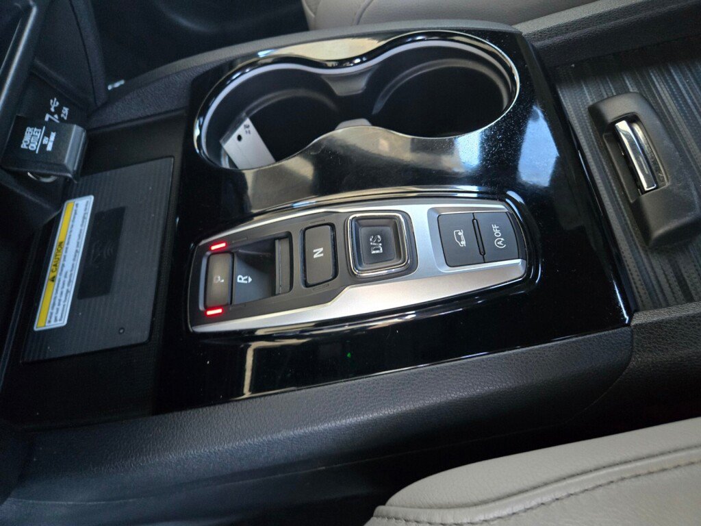 Certified 2019 Honda Passport Touring image 18