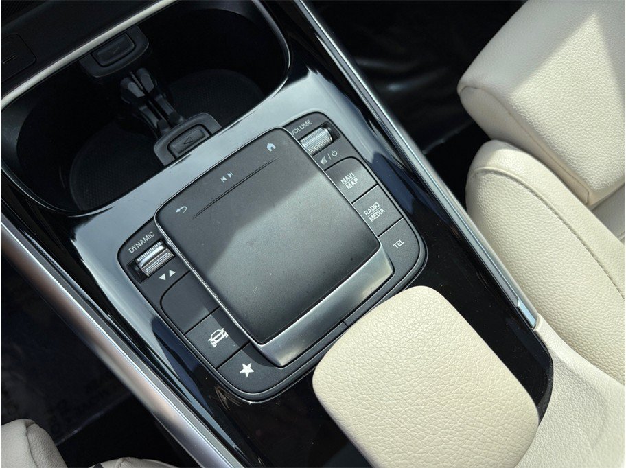 Used 2022 Mercedes-Benz GLA 250 image 30