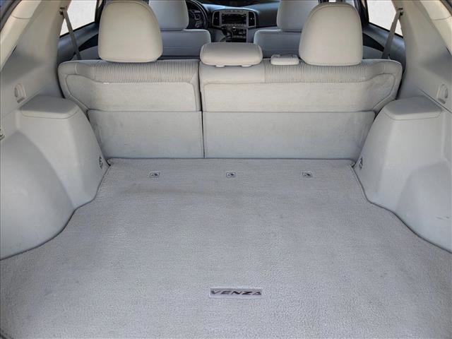 Used 2010 Toyota Venza FWD image 6