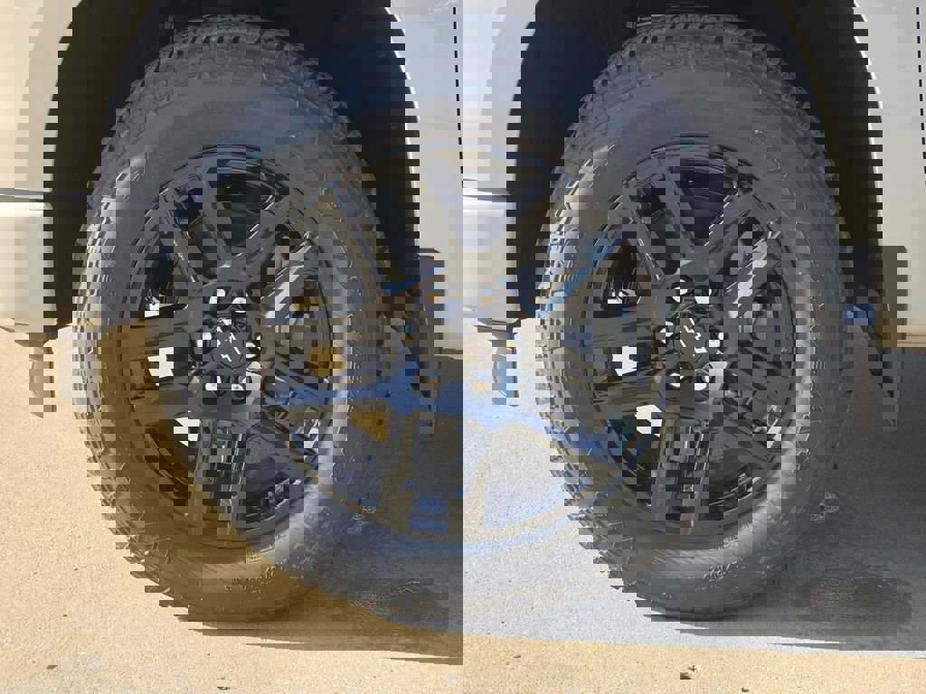 New 2026 Chevrolet Silverado 1500 Custom w/ Turbomax Blackout Package image 18