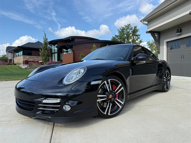 Used 2011 Porsche 911 Turbo AWD/4WD image 2