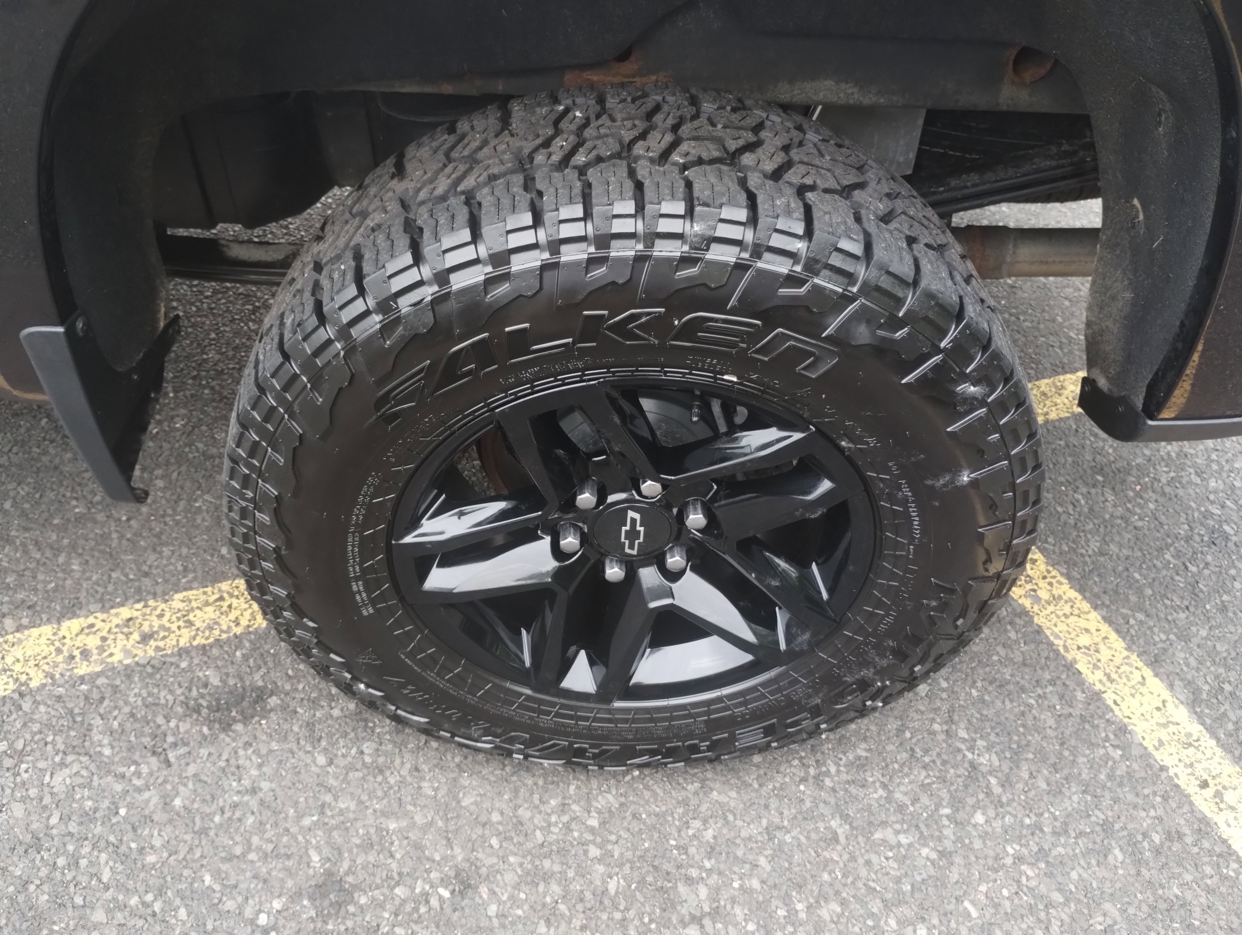 Used 2022 Chevrolet Silverado 1500 LTZ w/ Safety Package II image 21