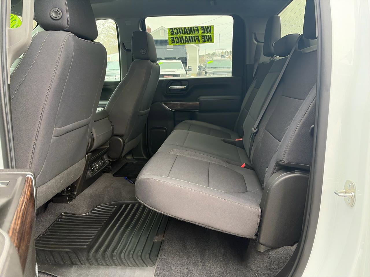 Used 2020 GMC Sierra 2500 SLE w/ SLE Value Package; image 10