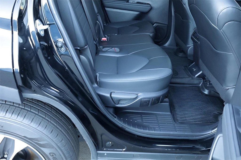 Certified 2022 Toyota Highlander XLE image 18