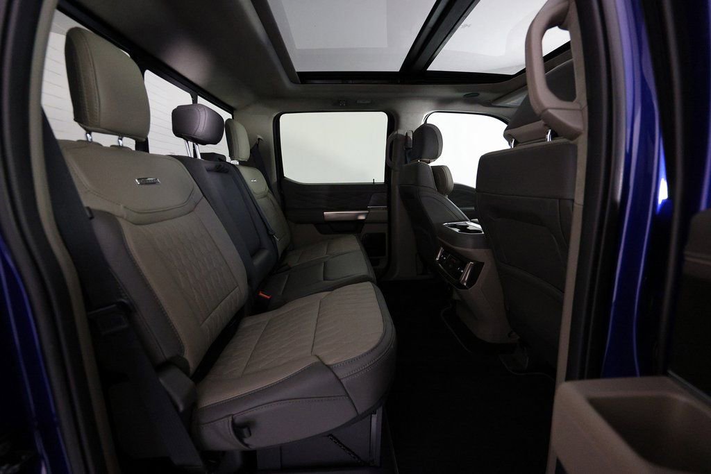 Used 2026 Ford F250 Platinum w/ Platinum Plus Package image 12