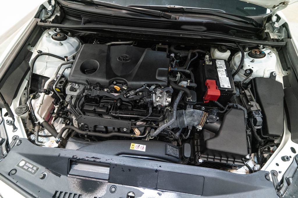 Certified 2022 Toyota Camry SE w/ Carpet Mat Package (TMS) AWD/4WD image 32