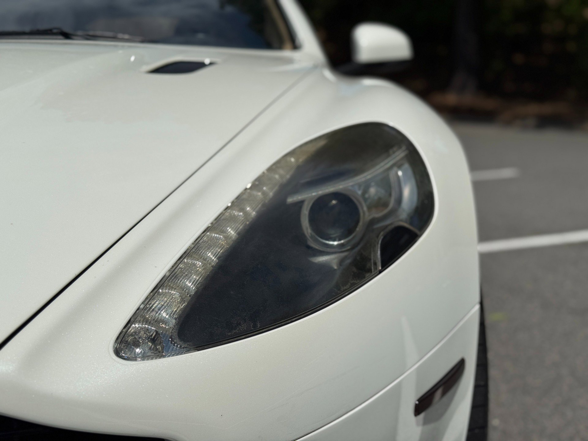Used 2011 Aston Martin Rapide RWD image 18