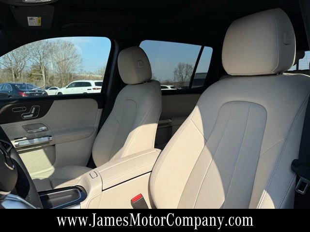 New 2026 Mercedes-Benz GLB 250 4MATIC image 14