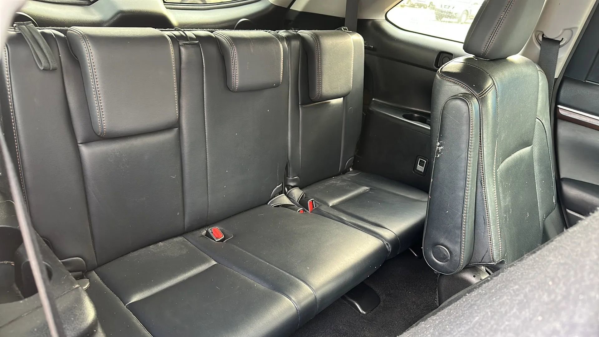 Used 2016 Toyota Highlander Limited image 22