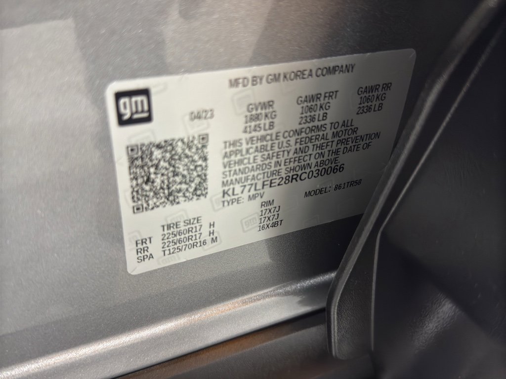 Used 2024 Chevrolet Trax LS w/ Driver Confidence Package image 35