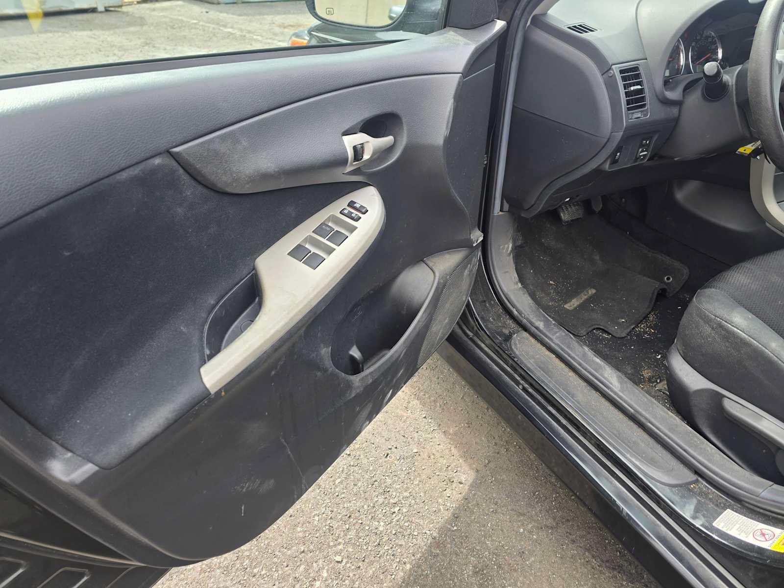 Used 2011 Toyota Corolla S FWD image 20
