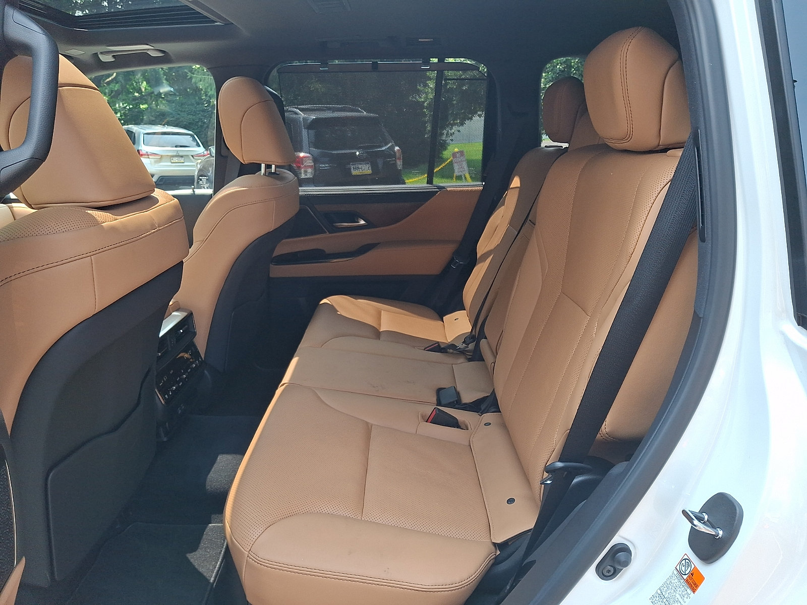 New 2026 Lexus LX 600 4WD w/ Luxury Package image 6