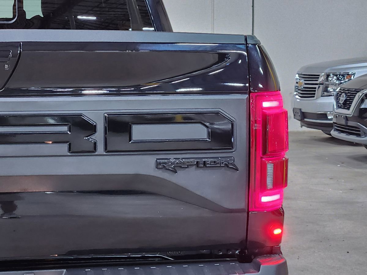 Used 2020 Ford F150 Raptor w/ Equipment Group 802A Luxury image 22