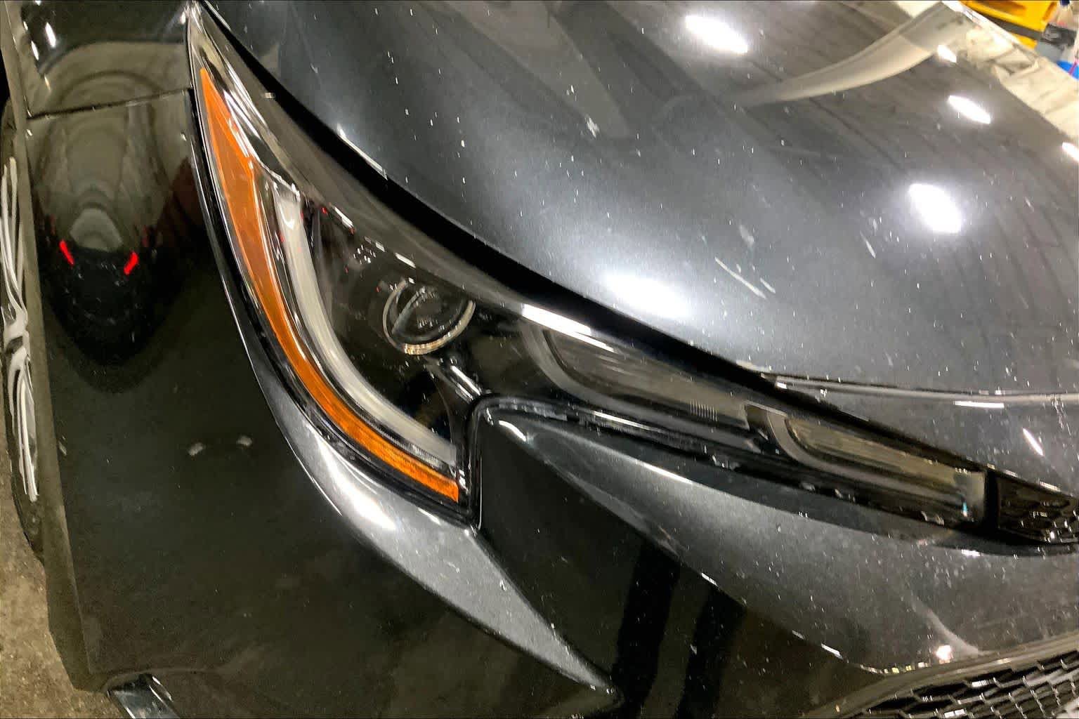 Used 2020 Toyota Corolla LE FWD image 28