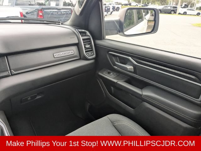 Used 2025 RAM 1500 Big Horn AWD/4WD image 16