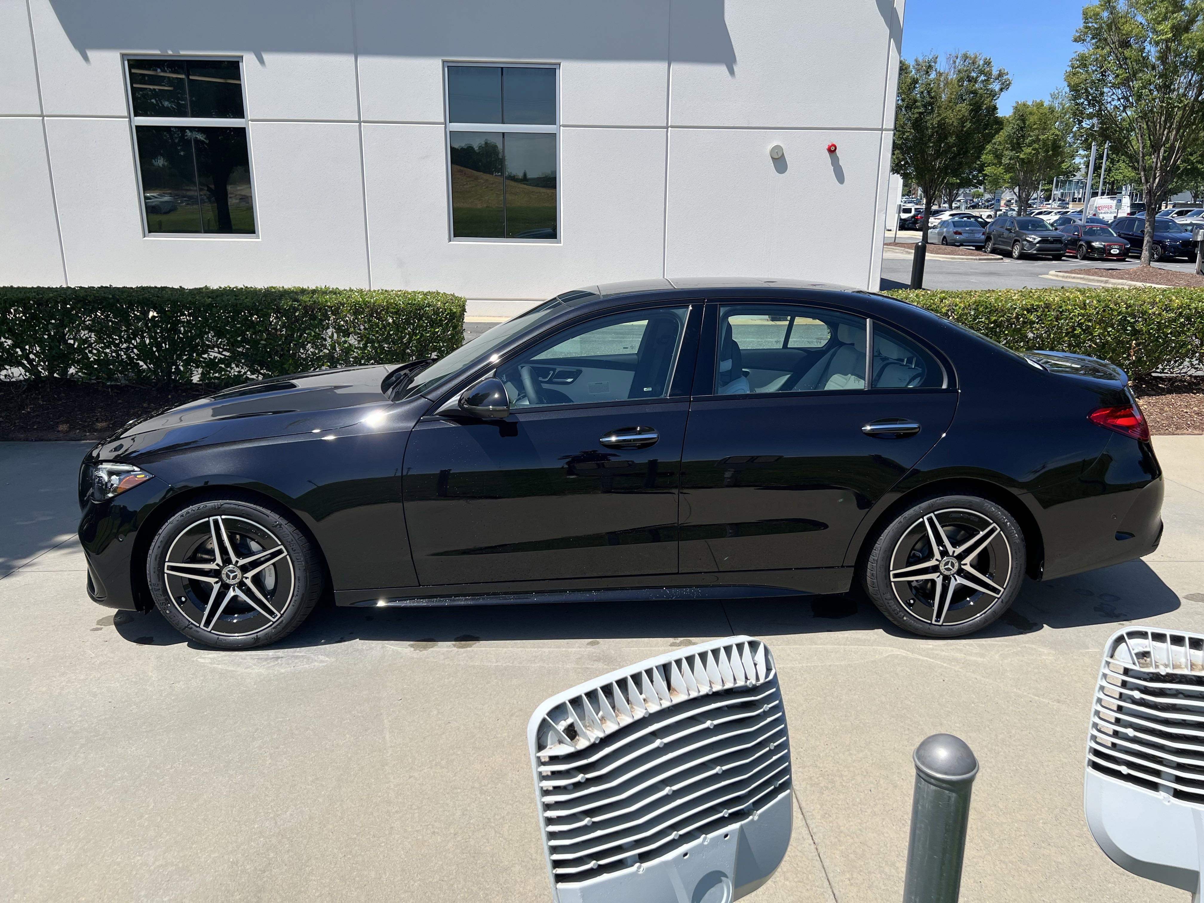 New 2025 Mercedes-Benz C 300 4MATIC Sedan image 6