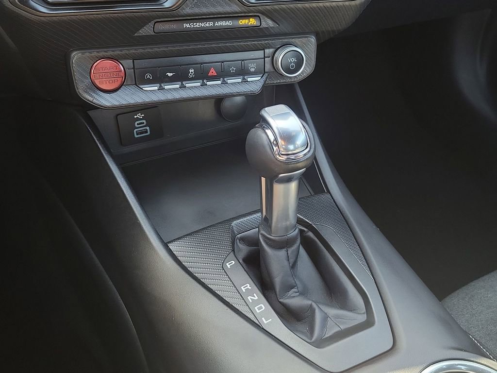 Used 2025 Ford Mustang EcoBoost image 15