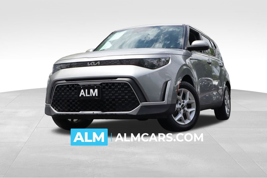 Used 2023 Kia Soul LX w/ Option Group 015