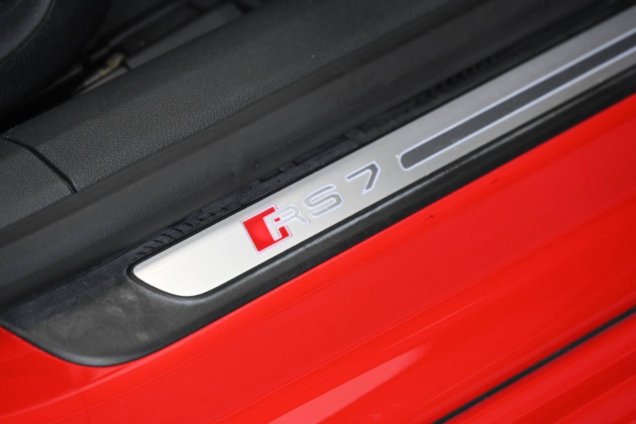 Used 2017 Audi RS 7 Performance AWD/4WD image 23