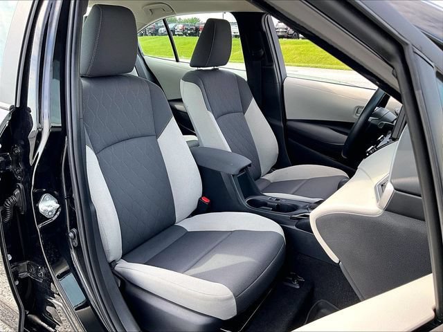 Used 2023 Toyota Corolla LE FWD image 11